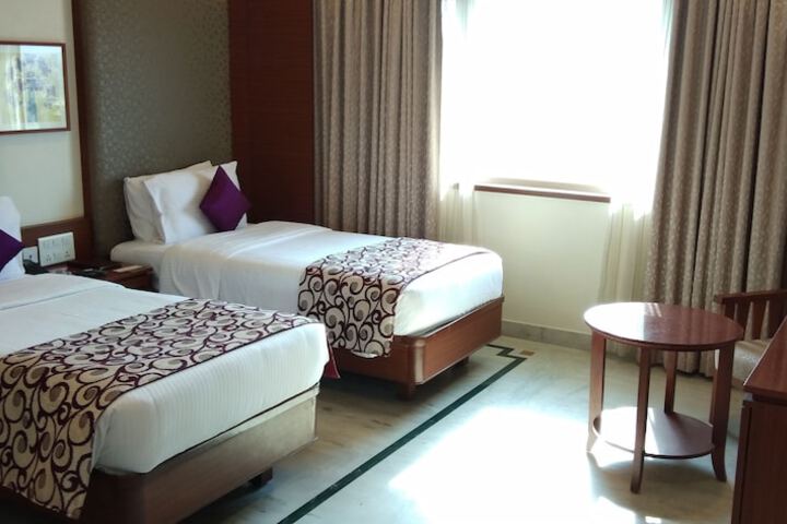 Room 18 of 44