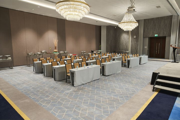 Meeting 136 of 156