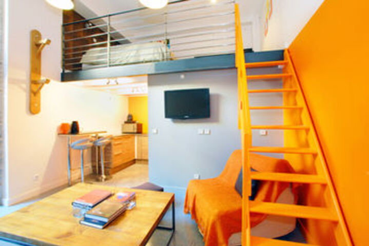 Room 44 of 54