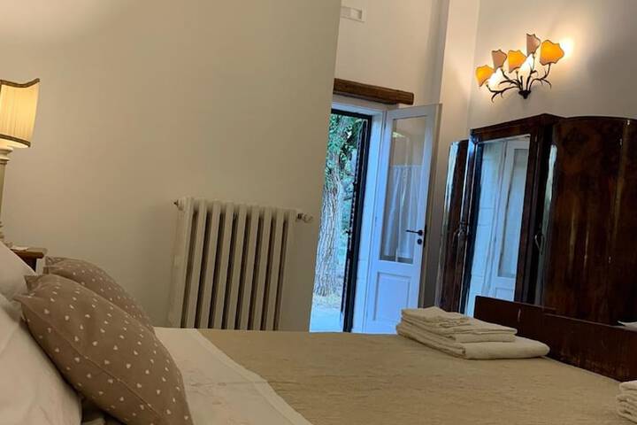 Room 15 of 51