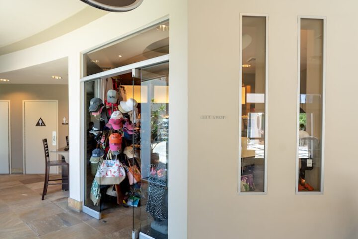 Gift shop
