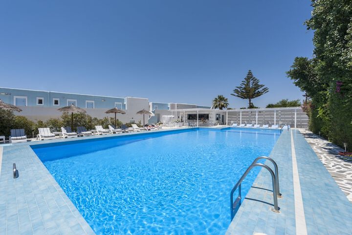 Pool 56 of 77