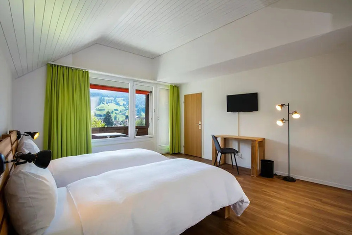 Room 2 of 12