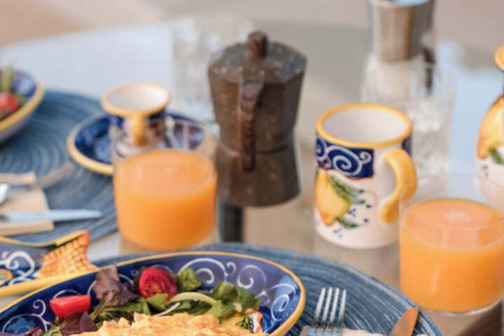 Breakfast/Coffee Service 221 of 241