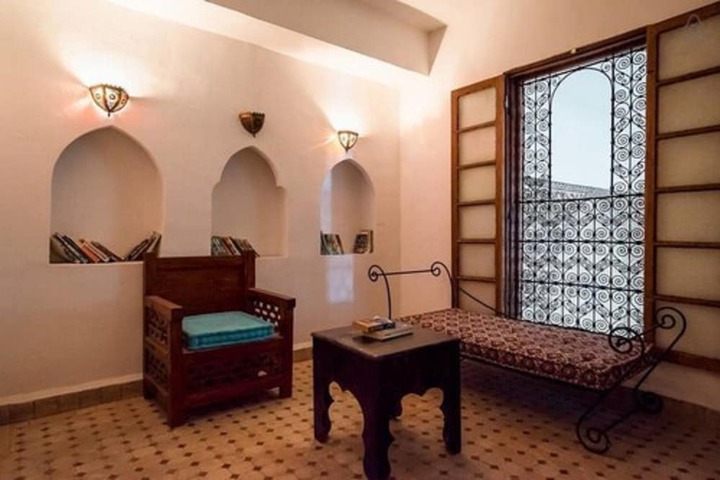 Guest Lobby