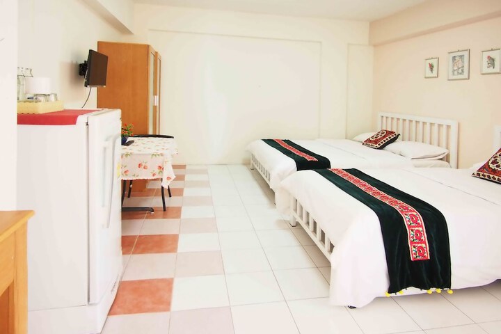 Room 21 of 38