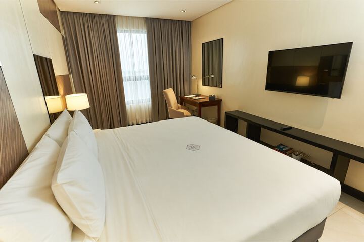 Room 30 of 91