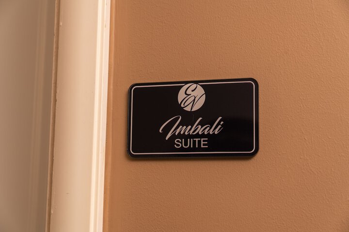 Room 16 of 154