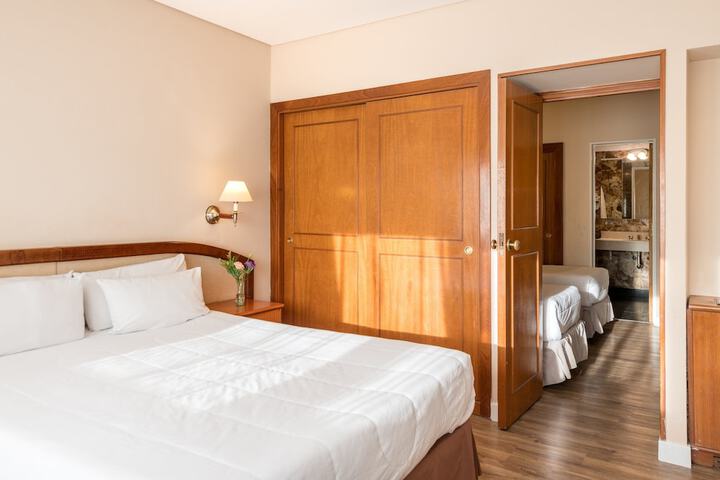 Room 19 of 71