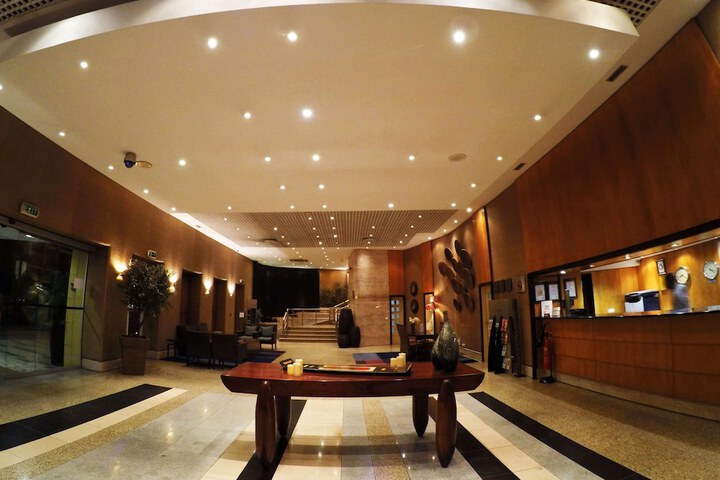 Guest Lobby