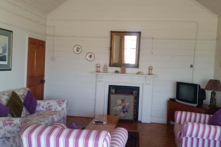 Room 25 of 53