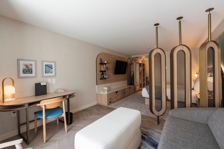 Room 17 of 70