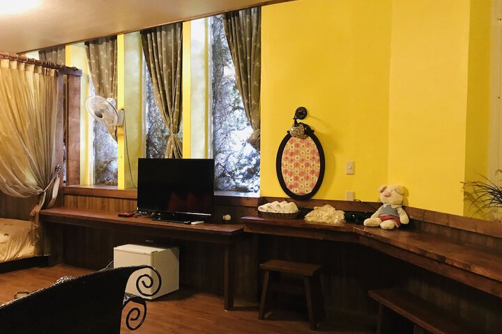 Room 14 of 49