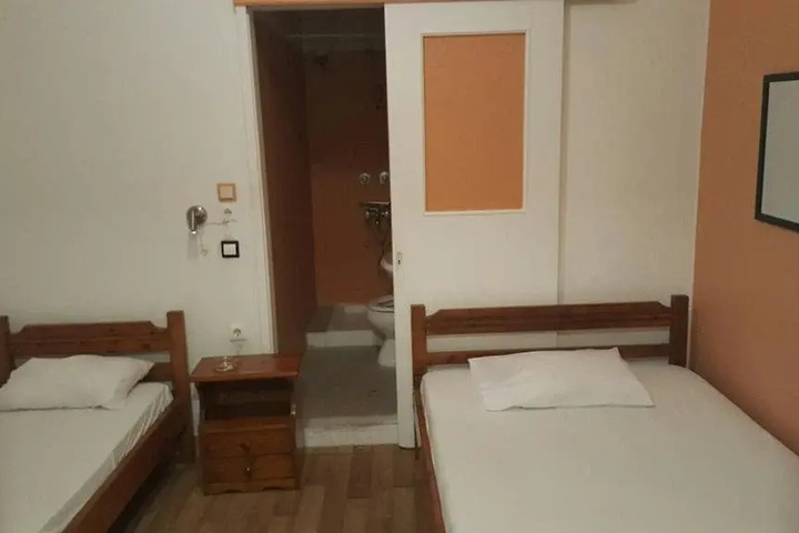 Room 2 of 12