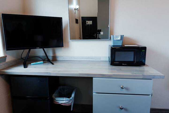 2 Double Beds (9 of 9)