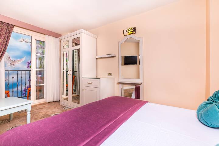 Room 15 of 91