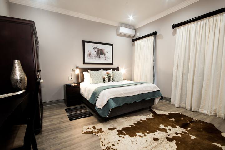 Room 3 of 54