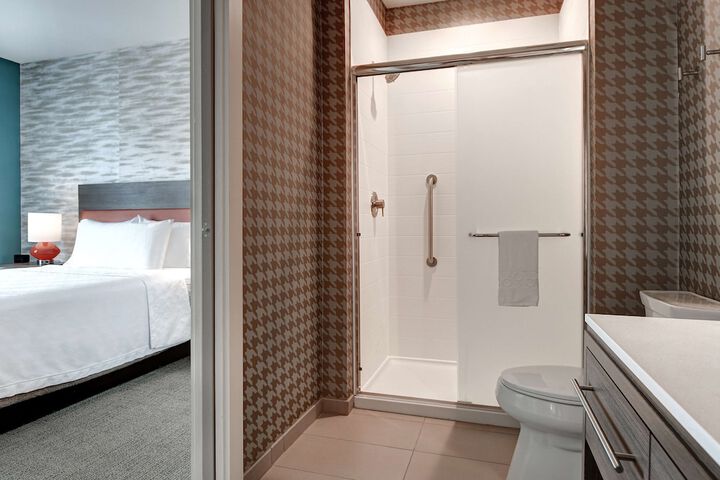 Bathroom shower
