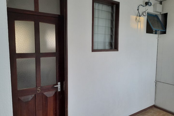 Room 17 of 83
