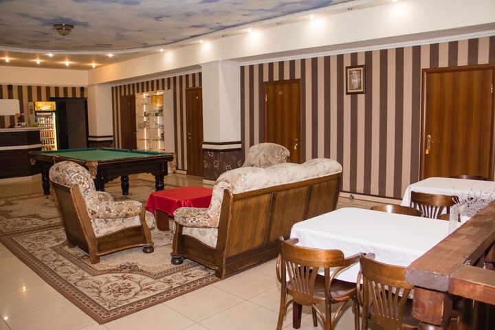 Hotel Interior 4 of 79