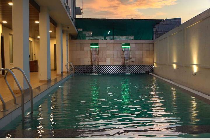 Pool 37 of 50