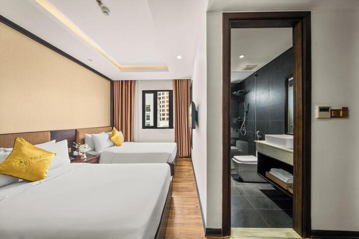 Room 103 of 112