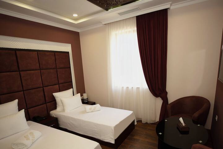Room 43 of 75