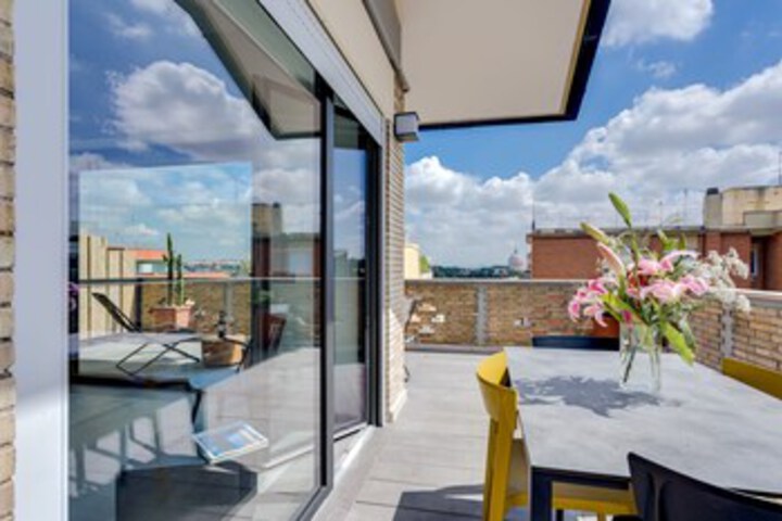 Terrace/Patio 190 of 270