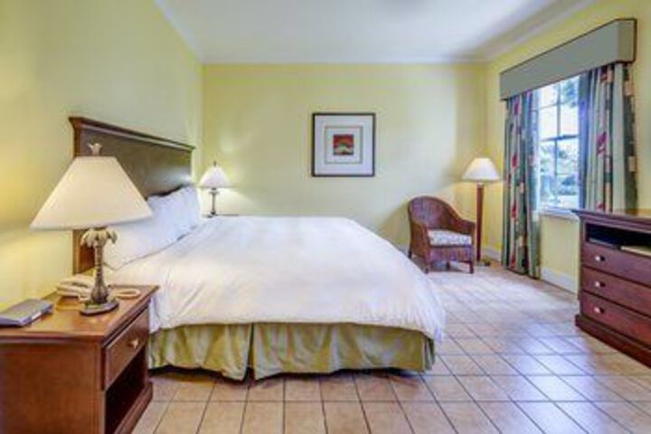 Room 10 of 36