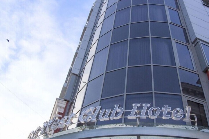Hotel 34 of 34