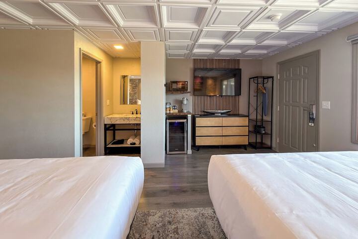 Room 20 of 42