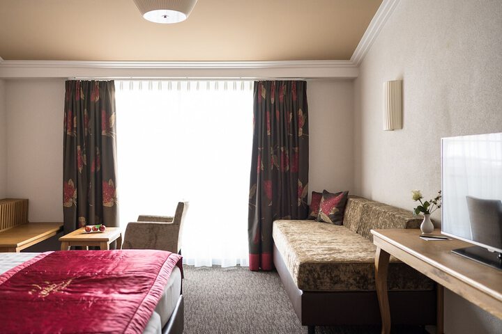Room 8 of 59