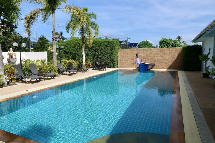 Pool 73 of 98