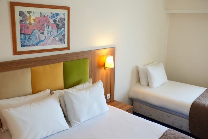 Room 10 of 53