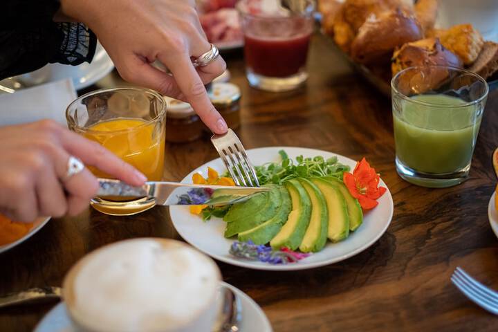 Breakfast/Coffee Service 143 of 179
