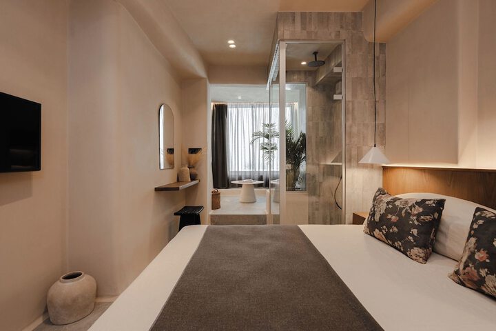 Room 141 of 260