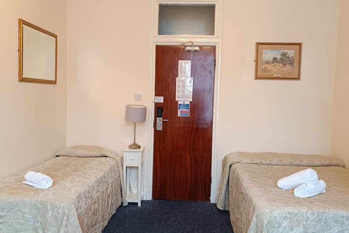 Room 88 of 283