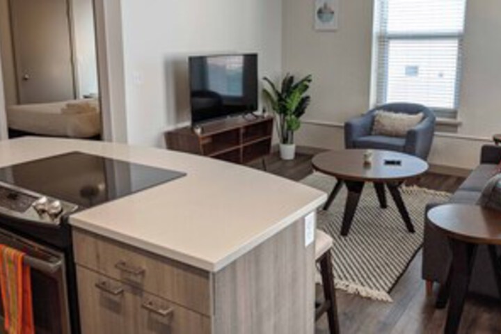 Room 307 of 328
