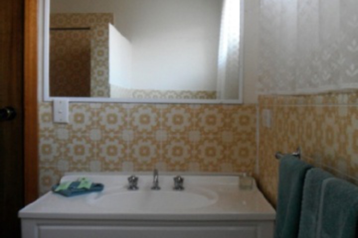 Room 84 of 144