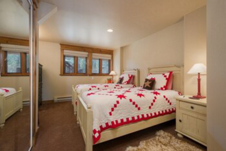 Room 23 of 26