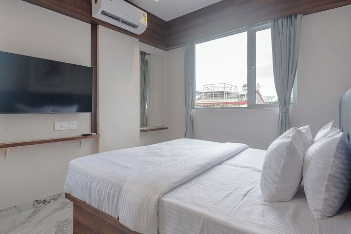 Room 8 of 24