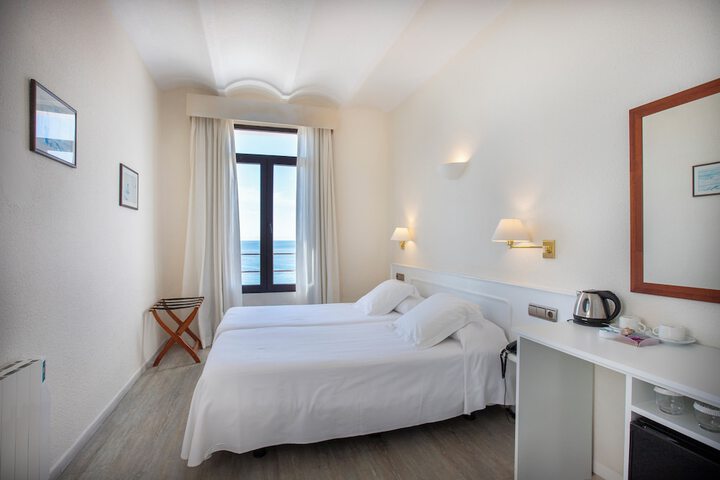 Room 21 of 44