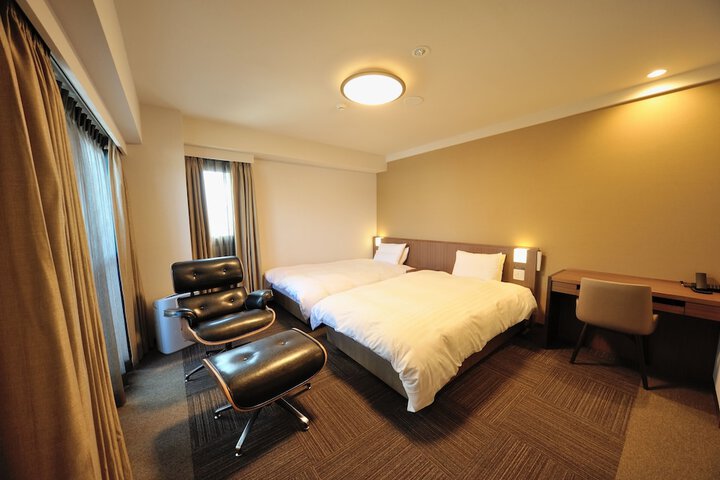 Room 20 of 64