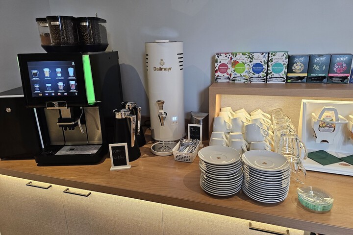 Breakfast/Coffee Service 43 of 57