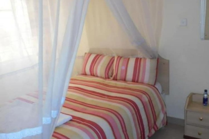Room 2 of 11