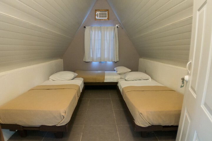 Room 7 of 61