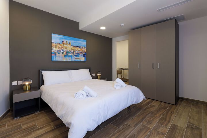 Room 41 of 89