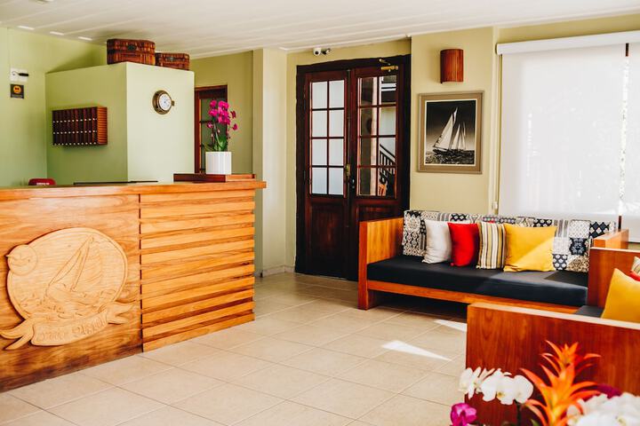 Hotel Interior 2 of 115