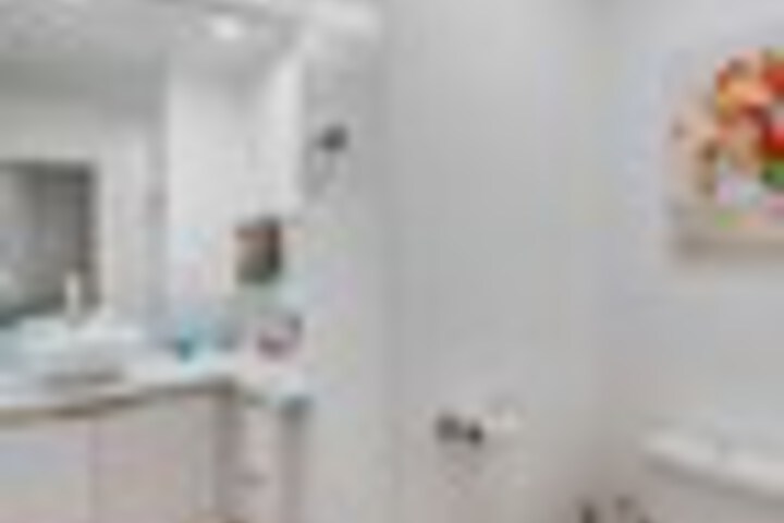 Room 299 of 516
