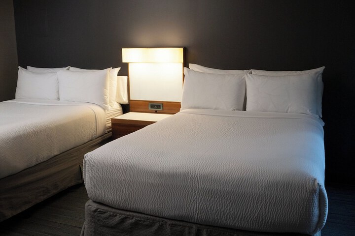 Room 21 of 64